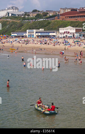 Bournemouth, Dorset, UK. 22. Juni 2014. Massen Richtung Bournemouth an einem heißen sonnigen Tag des Wochenendes optimal. Bildnachweis: Carolyn Jenkins/Alamy Live-Nachrichten Stockfoto