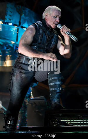Rammstein live Höchstleistungen Bravalla Festival Featuring: Till Lindemann wo: Norrköping, Schweden: 27. Juni 2013 Stockfoto