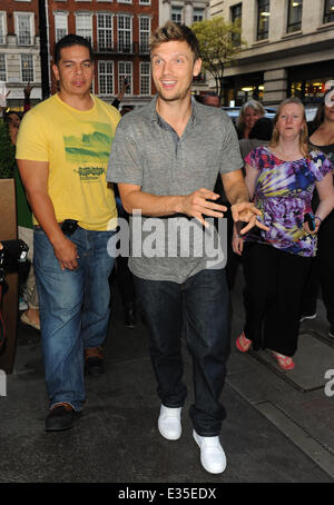 Backstreet Boys, The kann Fair Hotel zum Abendessen im Nobu Berkeley Featuring haben verlassen: Nick Carter, Backstreet Boys wo: London, Vereinigtes Königreich bei: 29. Juni 2013 Stockfoto