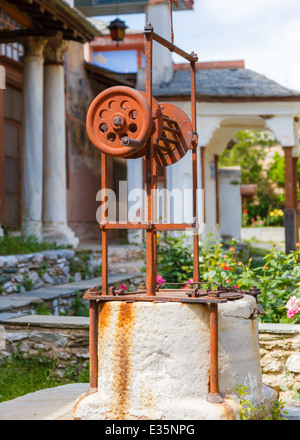 Alte Vintage, rostige im Kloster am Heiligen Berg Athos Stockfoto