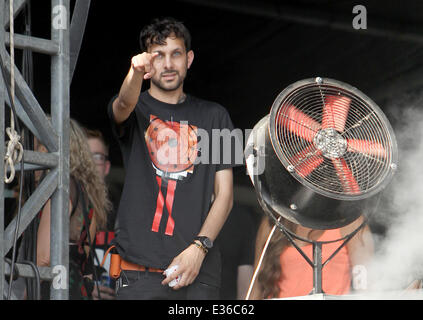 Promis bei Yahoo! Wireless Festival statt, auf der Queen Elizabeth Olympic Park in Stratford - Tag 3 Featuring: Dynamo wo: London, Ost, Vereinigtes Königreich: 14. Juli 2013 Stockfoto