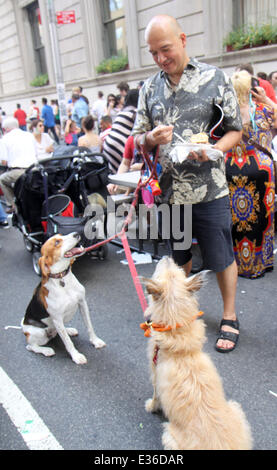 Bastille-Tag feiern statt bei dem französischen Institut Alliance Francaise in Manhattan wo: New York City, NY, USA bei: 14. Juli 2013 Stockfoto