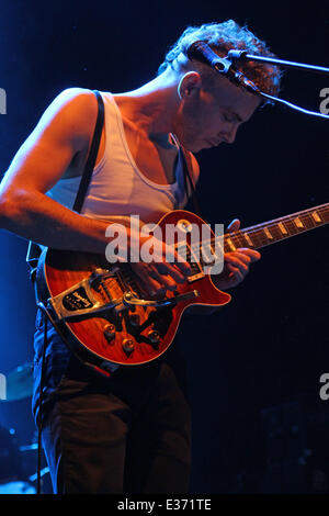 Verrückte Woche 2013 statt am Théâtre de Verdure Featuring: Asaf Avidan wo: Nice, PROVENCE, Frankreich bei: 17. Juli 2013 Stockfoto