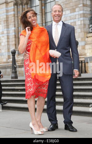 Hochzeitsfeier für Lucia Tasmin Khan und Junaid Zaman an das Natural History Museum - Ankünfte mit statt: Gäste wo: London, Vereinigtes Königreich bei: 17. August 2013 Stockfoto