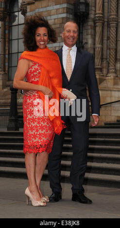 Hochzeitsfeier für Lucia Tasmin Khan und Junaid Zaman an das Natural History Museum - Ankünfte mit statt: Gäste wo: LONDON, Vereinigtes Königreich bei: 17. August 2013 Stockfoto