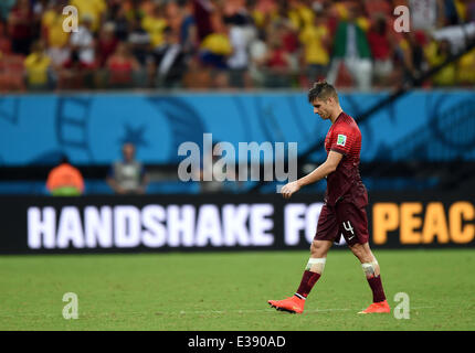 Manaus, Brasilien. 22. Juni 2014. Miguel Veloso von Portugal reagiert während der FIFA WM 2014 Gruppe G vorläufige Vorrundenspiel zwischen den USA und Portugal in die Arena der Amazonas in Manaus, Brasilien, 22. Juni 2014. Foto: Marius Becker/Dpa/Alamy Live News Stockfoto