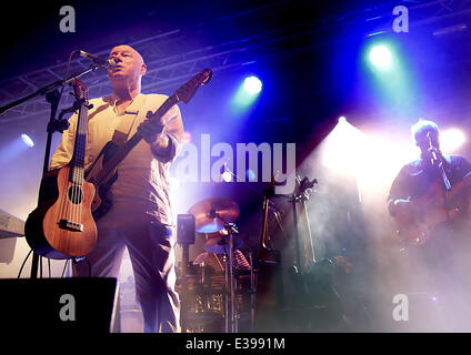 Neil Innes erklingt in Liverpool O2 Academy mit: Neil Innes Where: Liverpool, Kingsland, Vereinigtes Königreich bei: 26 Aug 20 Stockfoto