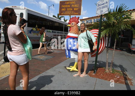 Little Havana auch bekannt als La Calle Ocho ist Heimat für viele Bewohner der kubanischen Einwanderer sowie viele Bewohner Stockfoto