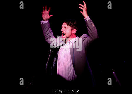 Christopher Sieber Minnesota junge tut gut, Konzert im Birdland-Leistung.  Mitwirkende: Christoph Sieber Where: New York, NY, Vereinigte Staaten von Amerika bei: 03 September 2013 Stockfoto