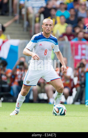 Rio De Janeiro, Brasilien. 22. Juni 2014. Denis Glushakov (RUS) Fußball: FIFA World Cup Brasilien 2014 Gruppe H match zwischen Belgien 1-0 Russland im Maracana-Stadion in Rio De Janeiro, Brasilien. Bildnachweis: Maurizio Borsari/AFLO/Alamy Live-Nachrichten Stockfoto