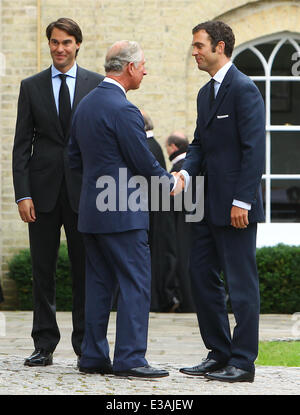 Die Totenmesse für Hugh van Cutsem, in Brentwood Kathedrale. Es nahmen hochrangige Royals.  Mitwirkende: Prinz Charles Where: Brentwood Essex, Großbritannien wenn: 11 September 2013 Stockfoto