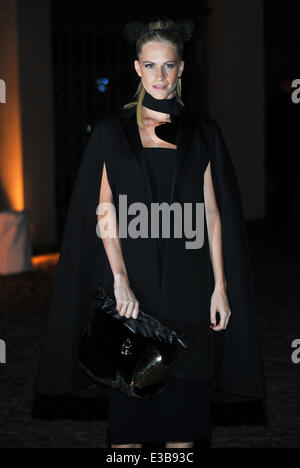 Ein Abend feiern The Global Fund im Apsley House - Ankünfte mit statt: Poppy Delevingne wo: London, Vereinigtes Königreich: 16 September 2013 Stockfoto