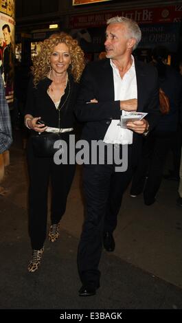 Barking In Essex - drücken Sie die Nacht bei Wyndham es Theater mit: Kelly Hoppen Where: London, Vereinigtes Königreich bei: 17 September 2013 Stockfoto