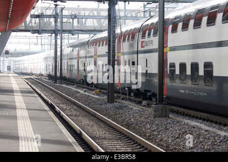 Öffentliche Verkehrsmittel in Genf Swiss Stockfoto