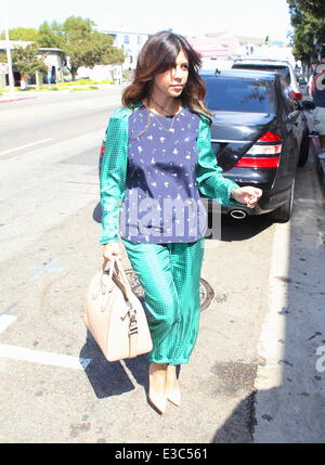 Kourtney Kardashian Dash Store West Hollywood mit angekommen: Kourtney Kardashian wo: Los Angeles, CA, Vereinigte Staaten von Amerika als: 25 September 2013 Stockfoto