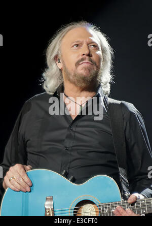 Barry Gibb in Manchester Arena mit: Barry Gibb Where: Manchester, Vereinigtes Königreich bei: 29 September 2013 Stockfoto