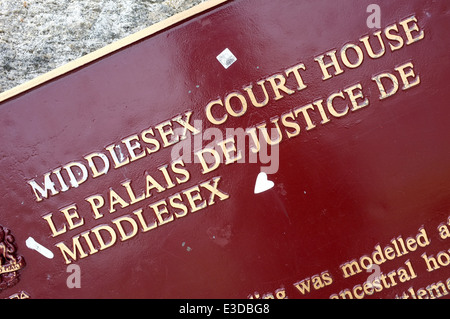 Das Zeichen außerhalb der Middlesex Court House in London, Ontario ist eine nationale historische Stätte Kanadas. Stockfoto