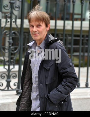 Die Beerdigung von The Pogues Gitarrist Philip Chevron im Mansion House Featuring: Darryl Hunt, The Pogues wo: Dublin, Irland: 12. Oktober 2013 Stockfoto