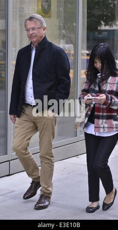 Sam-Nell und Noriko Watanabe in Soho mit: Sam Nell, Noriko Wantanabe wo: Manhattan, NY, Vereinigte Staaten, wann: 14 Oct 2013ENN.com Stockfoto