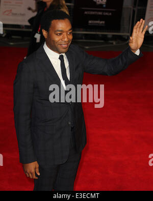 Chiwetel Ejiofor besucht der Accenture Gala europäische Premiere von "Zwölf Jahre A Slave" auf die BFI London Film Festival, Odeon Leicester Square mit: Chiwetel Ejiofor wo: London, Vereinigtes Königreich bei: 15. Oktober 2013 Stockfoto