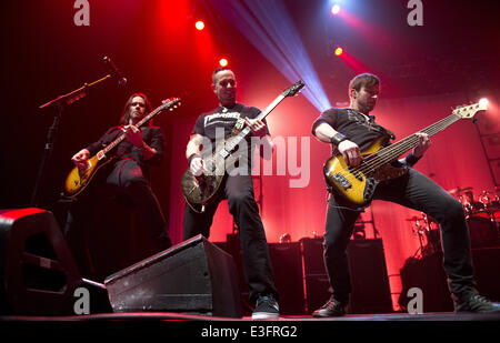 Alter Bridge führen live im Konzert in der Heineken Music Hall Featuring: Alter Bridge wo: Amsterdam, Niederlande: 3. November 2013 Stockfoto