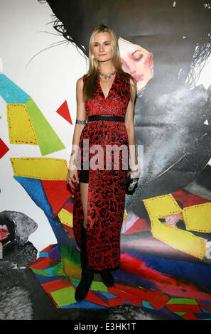 Alice + Olivia von Stacey Bendet & David Choe präsentieren eine Nacht der Mode und Kunst statt bei 450 West 14th Street - Ankünfte Featuring: Gast wo: New York City, New York, USA bei: 20. November 2013 Stockfoto