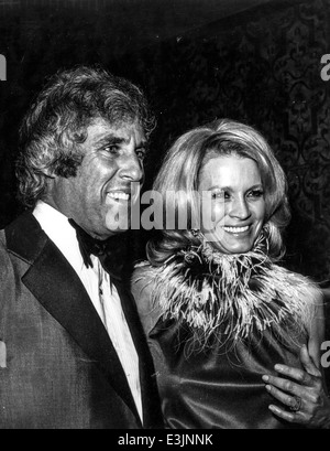 Burt Bacharach und Angie Dickinson, 1976 Stockfoto