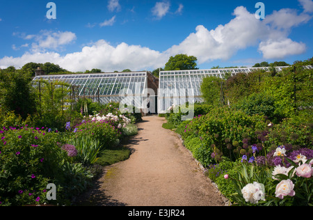 West Dean Gardens in der Nähe von Chichester, West Sussex, UK Stockfoto