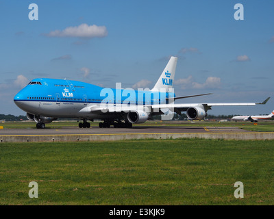 PH-BFC KLM Royal Dutch Airlines Boeing 747-406(M) Rollen auf dem Flughafen Schiphol (AMS - EHAM), die Niederlande, Mai 18. 2014, Pic-3 Stockfoto