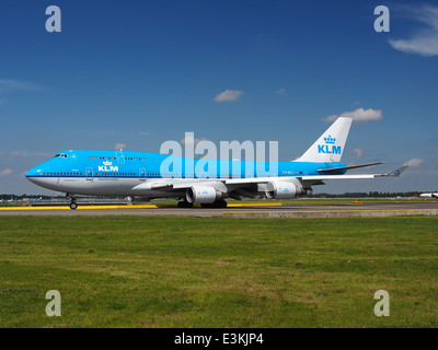 PH-BFC KLM Royal Dutch Airlines Boeing 747-406(M) Rollen auf dem Flughafen Schiphol (AMS - EHAM), die Niederlande, Mai 18. 2014, Pic-6 Stockfoto