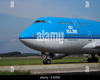 PH-BFG Boeing 747-406 KLM Royal Dutch Airlines Rollen auf dem Flughafen Schiphol (AMS - EHAM), die Niederlande, Mai 18. 2014, Pic-6 Stockfoto