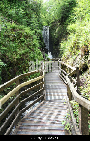 Obersten Wasserfall im Glenariff, County Antrim, Nordirland Stockfoto