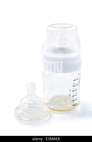 Babyflasche mit Beschneidungspfad Stockfoto