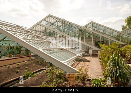 Prinzessin von Wales Conservatory in Kew Royal Botanic Garden, London, UK Stockfoto