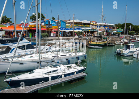 Segelboote im Hafen von Boyardville auf der Insel Ile d'Oléron, Charente-Maritime, Frankreich Stockfoto