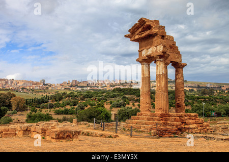 Tempel der Dioskuren im Tal der Tempel Stockfoto