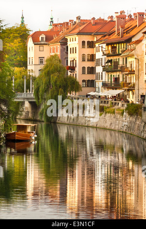 Mittelalterlichen Fassaden in der Altstadt von Ljubljana Stockfoto