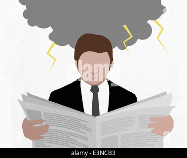 Geschäftsmann, die Zeitungslektüre mit Gewitterwolke, Finanzkrise darstellt Stockfoto