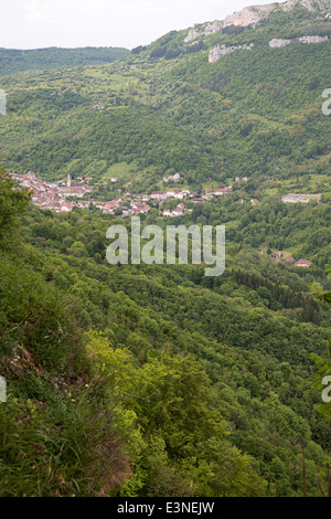 Dorf Mouthier Haute-Pierre in Gorges de Nouailles, Franche-Comté, Doubs, Frankreich Stockfoto