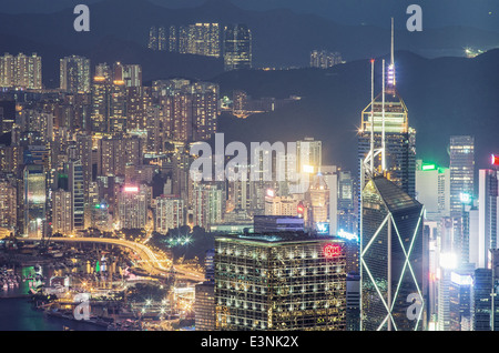 Nachtansicht von Hong Kong, Stadt mit einer hohen Bevölkerungszahl. Stockfoto