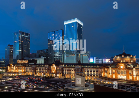 Nachtansicht des Tokyo Station, Marunouchi Seite, Tokyo, Japan Stockfoto