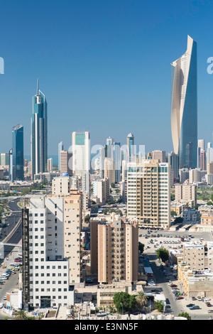 Kuwait-Stadt, der Al Hamra Gebäude, höchste in Kuwait im Jahr 2011 abgeschlossen Stockfoto