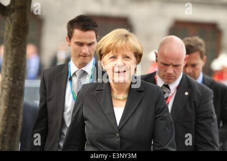 Ypern, Belgien. 26. Juni 2014, Angela Merkel auf der WWI 100. Geburtstag mit Staats-und Regierungschefs in Ypern (Belgien) Credit: Caroline Vancoillie/Alamy Live News Stockfoto