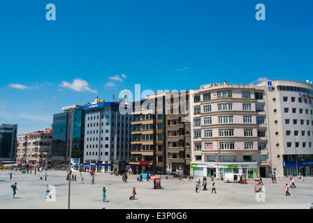 Taksim Platz, Stadtteil Beyoglu, Istanbul, Zentraltürkei, Eurasien Stockfoto