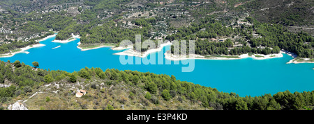 Der Stausee bei Guadalest mittelalterliche Dorf, Sierrade Aitana Berge, Costa Blanca, Spanien, Europa Stockfoto