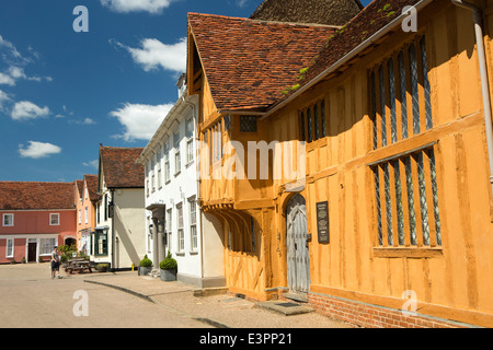 UK England, Suffolk, Lavenham, Marktplatz, tolles Haus und C15th kleiner Saal Stockfoto