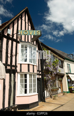 UK England, Suffolk, Lavenham, Marktplatz, Hovis anmelden Sparking und Faiers Bäckerei Stockfoto