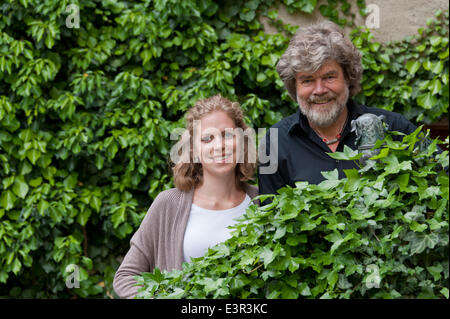 Reinhold Messner mit seiner Tochter Magdalena Schloss Juval - Italien - Juni 2014 Stockfoto