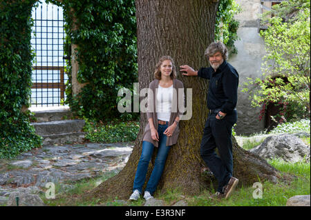 Reinhold Messner mit seiner Tochter Magdalena Schloss Juval - Italien - Juni 2014 Stockfoto