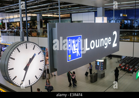 Abflughalle 2, Schiphol Airport Stockfoto